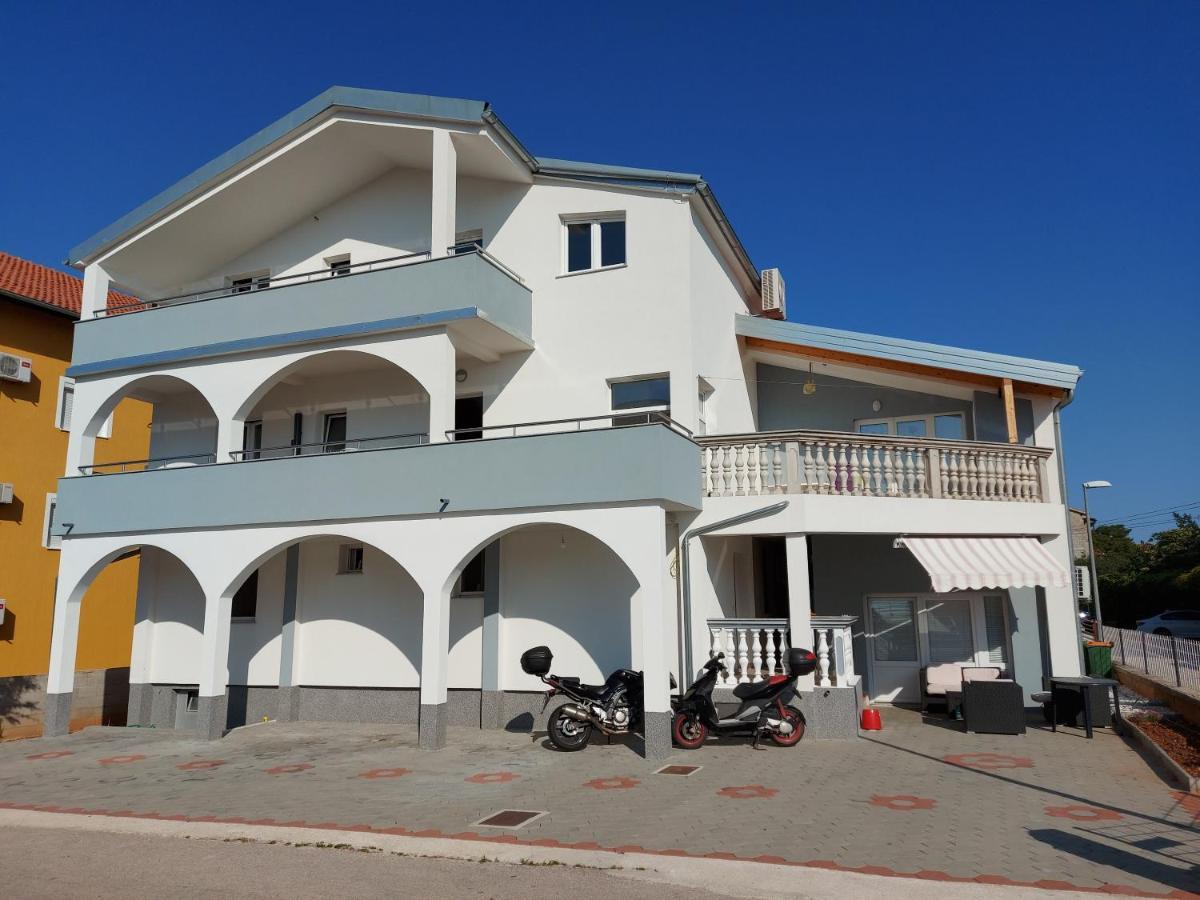 Апартаменты Apartman Luka Водице Экстерьер фото
