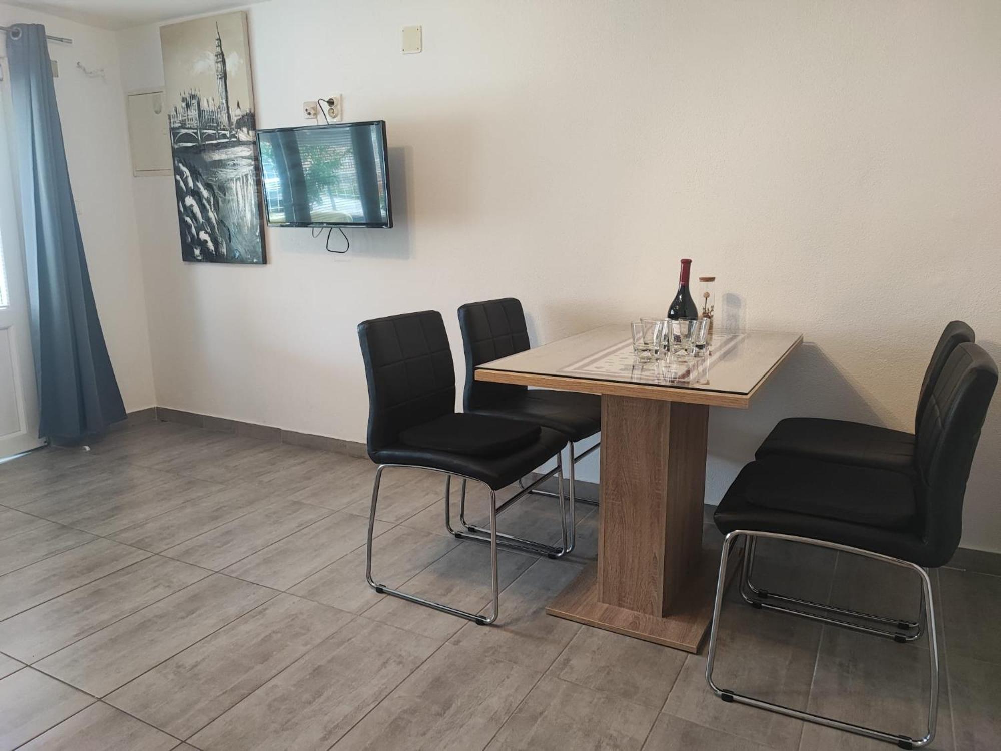 Апартаменты Apartman Luka Водице Экстерьер фото